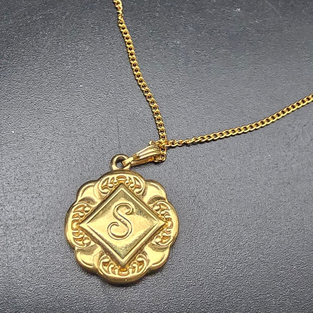 Avon Letter S Initial Necklace Gold Tone Vintage Costume Jewelry
